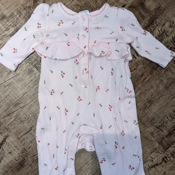 Girls 0-3M GAP LOT. - Picture 2 of 8